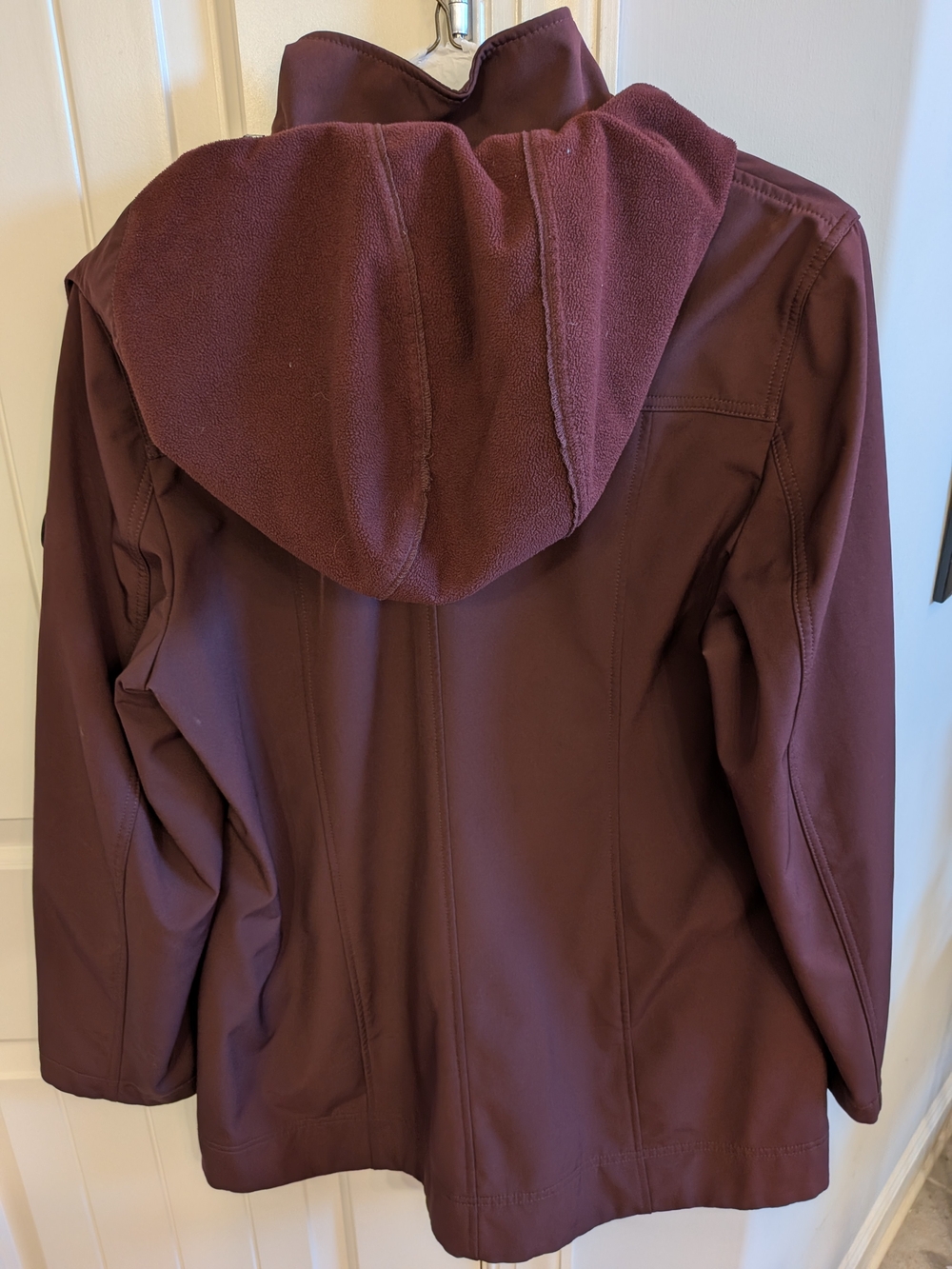 Andrew Marc XLG Burgundy Softshell Jacket Detachable Hood Water Repellent - Picture 9 of 14